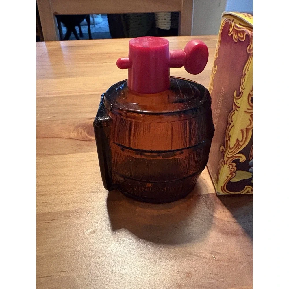 Avon Spicy After Shave On Tap Barrel Bottle with Box